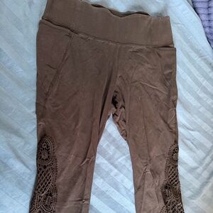 Livi Active Chocolate Lace Accent Leggings